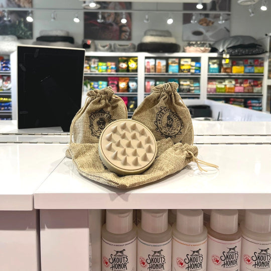Wag & Bright - Puppy Polisher Shampoo Brush